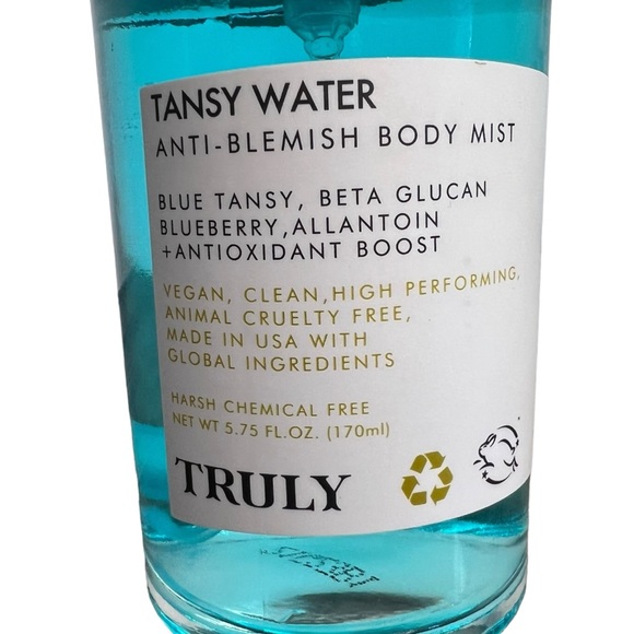 Truly Beauty Tansy Water Anti-Blemish Body Mist - Picture 9 of 13